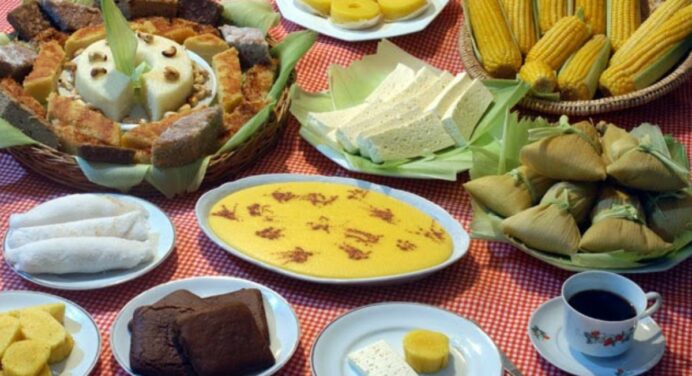 Comidas típicas na Festa Junina.